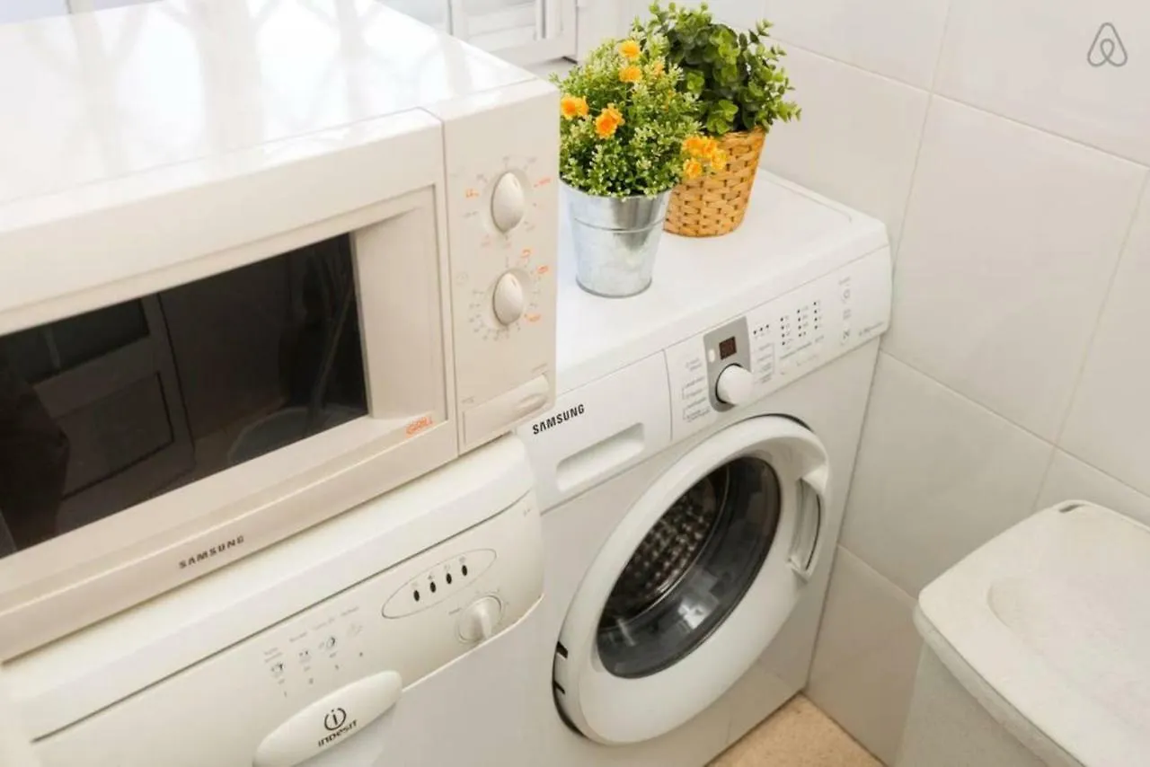Lodging Sagrada Familia Rossellon 0*, Barcelona